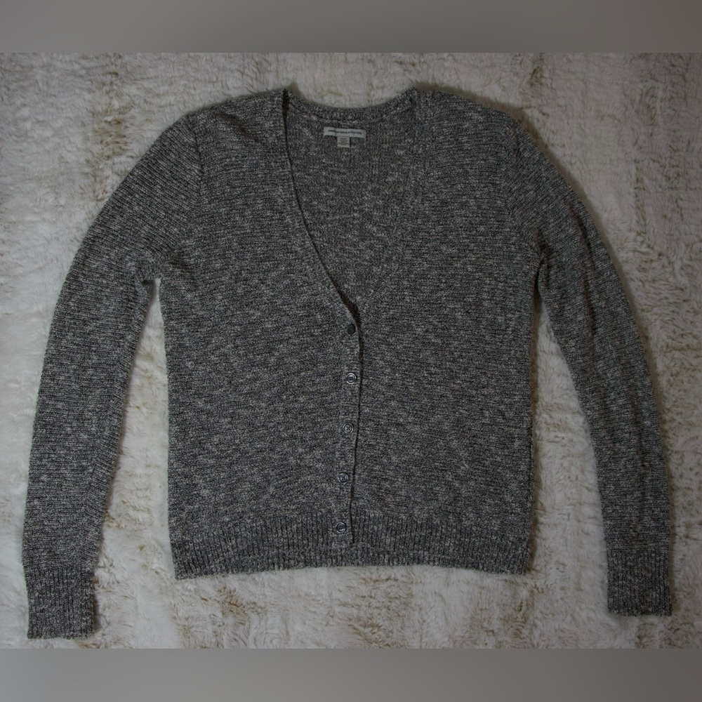 American Eagle Gray Knit Cardigan Women's Medium Button Up Soft Cozy Layering